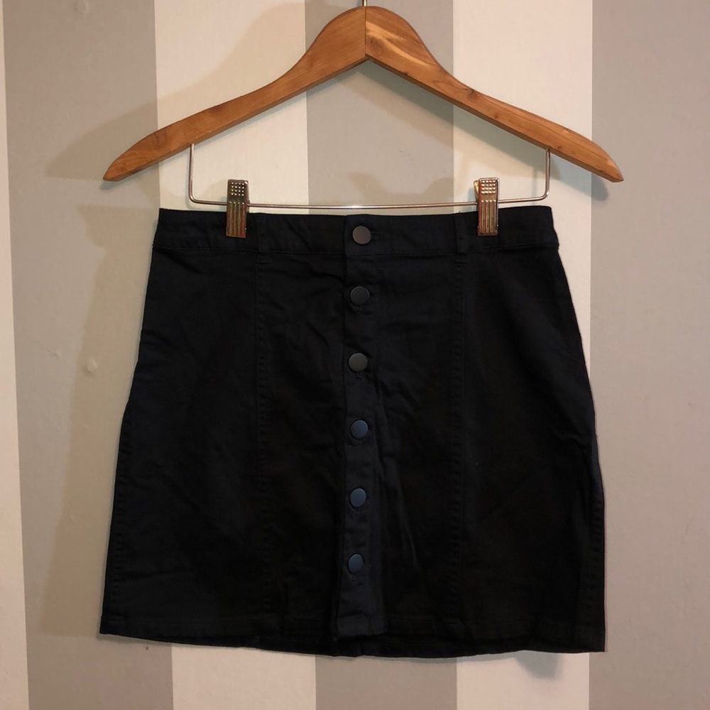 Black skirt